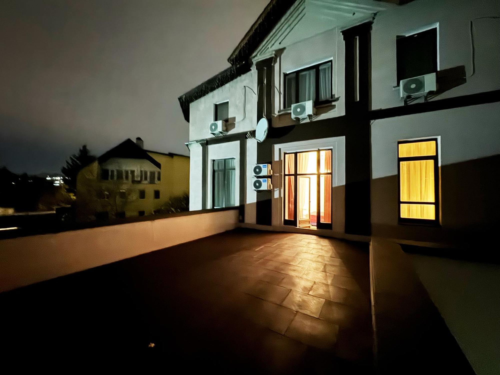 Signeev'S Villa Kyjev Exteriér fotografie
